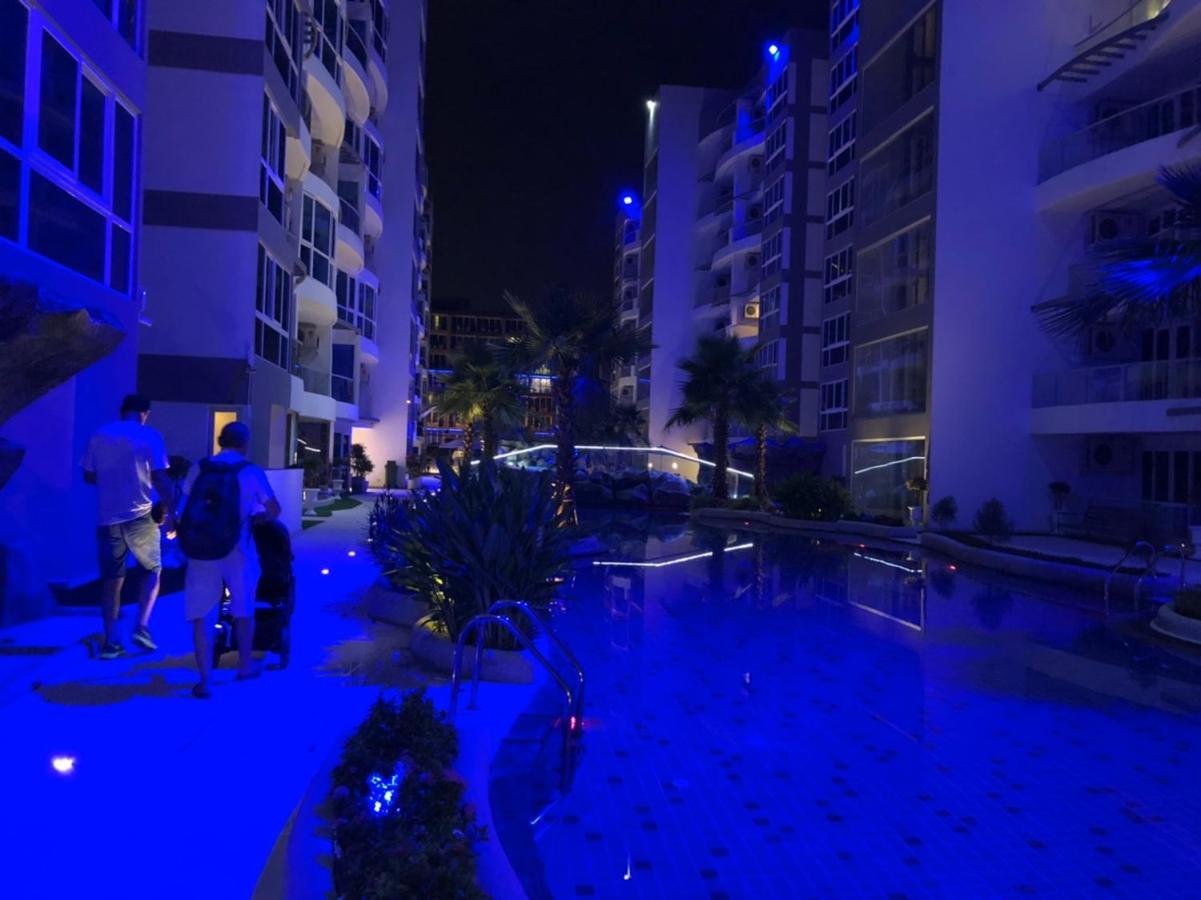 Luxury Business Suits In Grand Avenue By Pattaya City Estates المظهر الخارجي الصورة